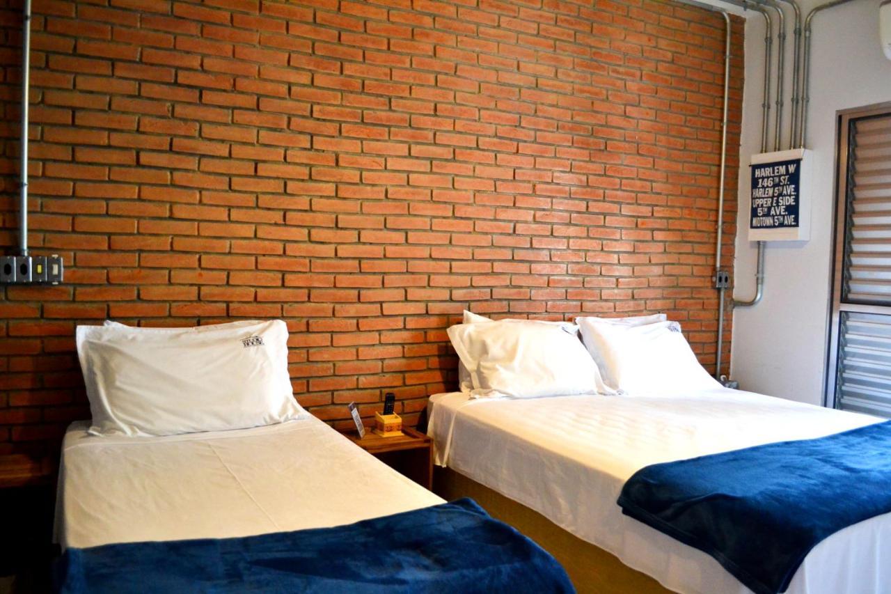 Hotel House 2*