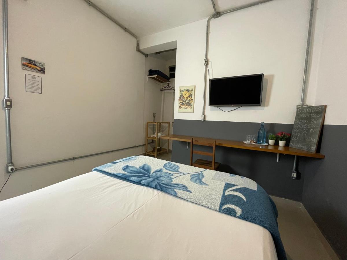 House Hotel 2*